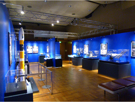 「丸木船から宇宙船まで〜」神戸海洋博物館特別展